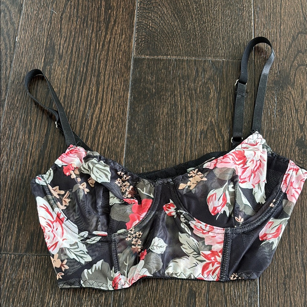 Floral Mesh Set - Picture 5 of 11